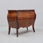 1318 3332 CHEST OF DRAWERS